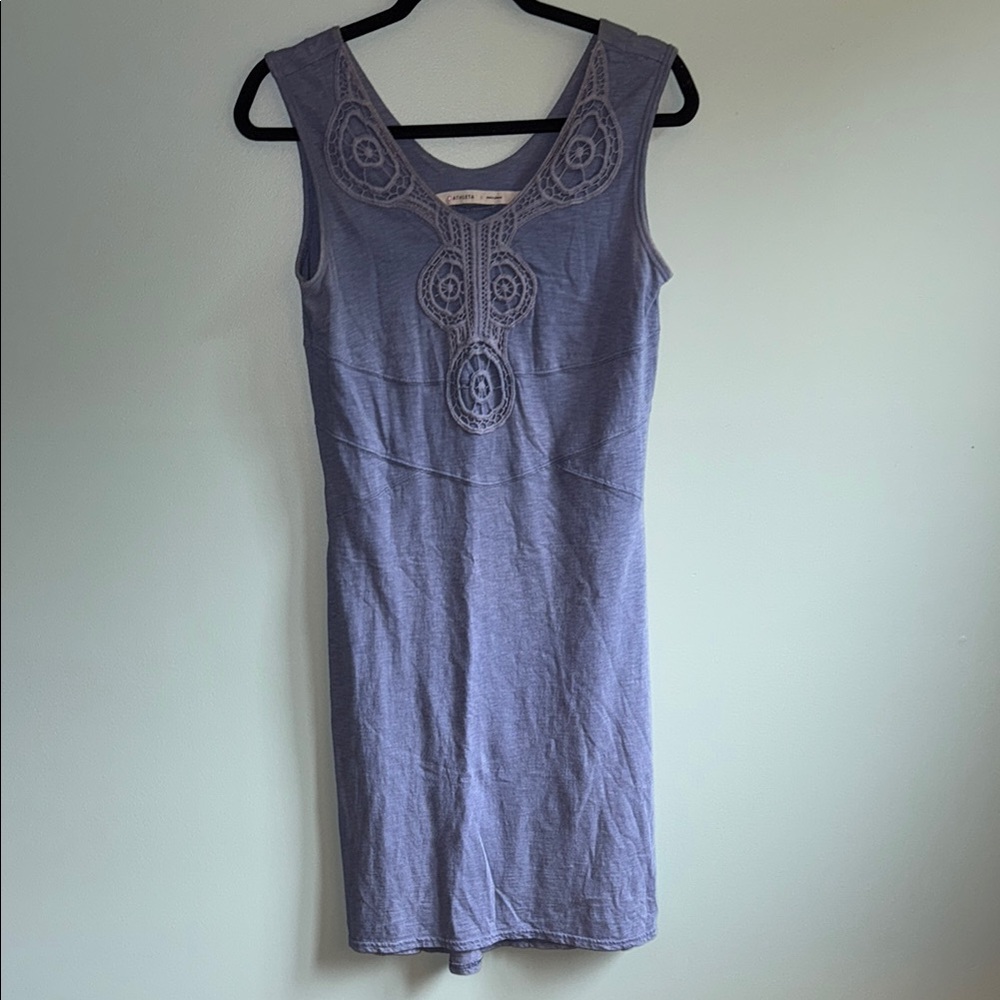 Athleta Gray Lace Detail Top